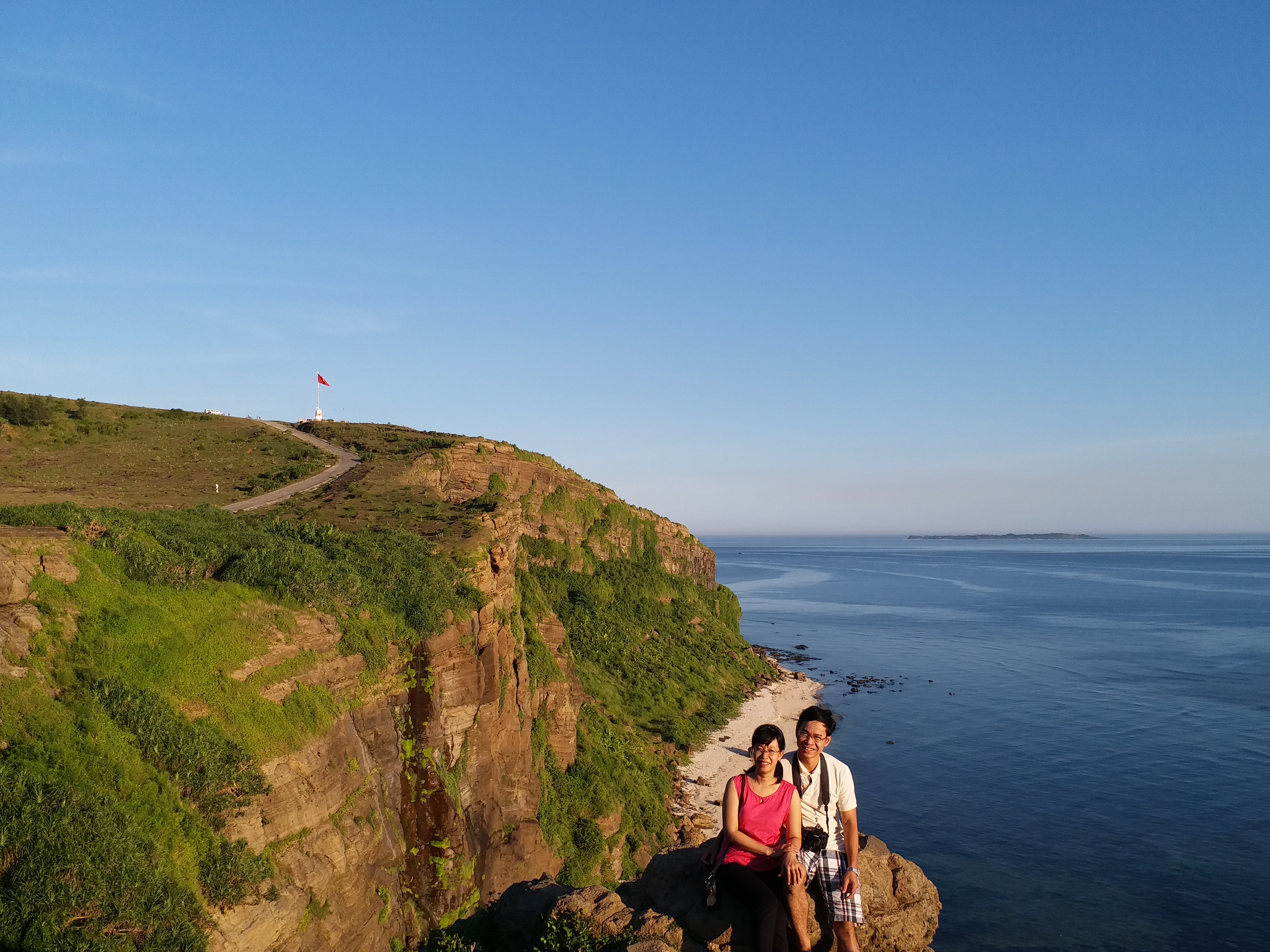 Thiên Phú Travel Chuyên Tour Lý Sơn Uy Tín Tour trọn gói - Không phụ thu - Tour đa dạng - Chất Lượng - Theo yêu cầu - Lịch trình phù hợp - Linh hoạt - Công ty du lịch tại Lý Sơn - Vui vẻ - Phục vụ tận tình - Chu đáo. Tour 1 ngày - 2N1Đ - 3N2Đ - Khởi hành theo yêu cầu
