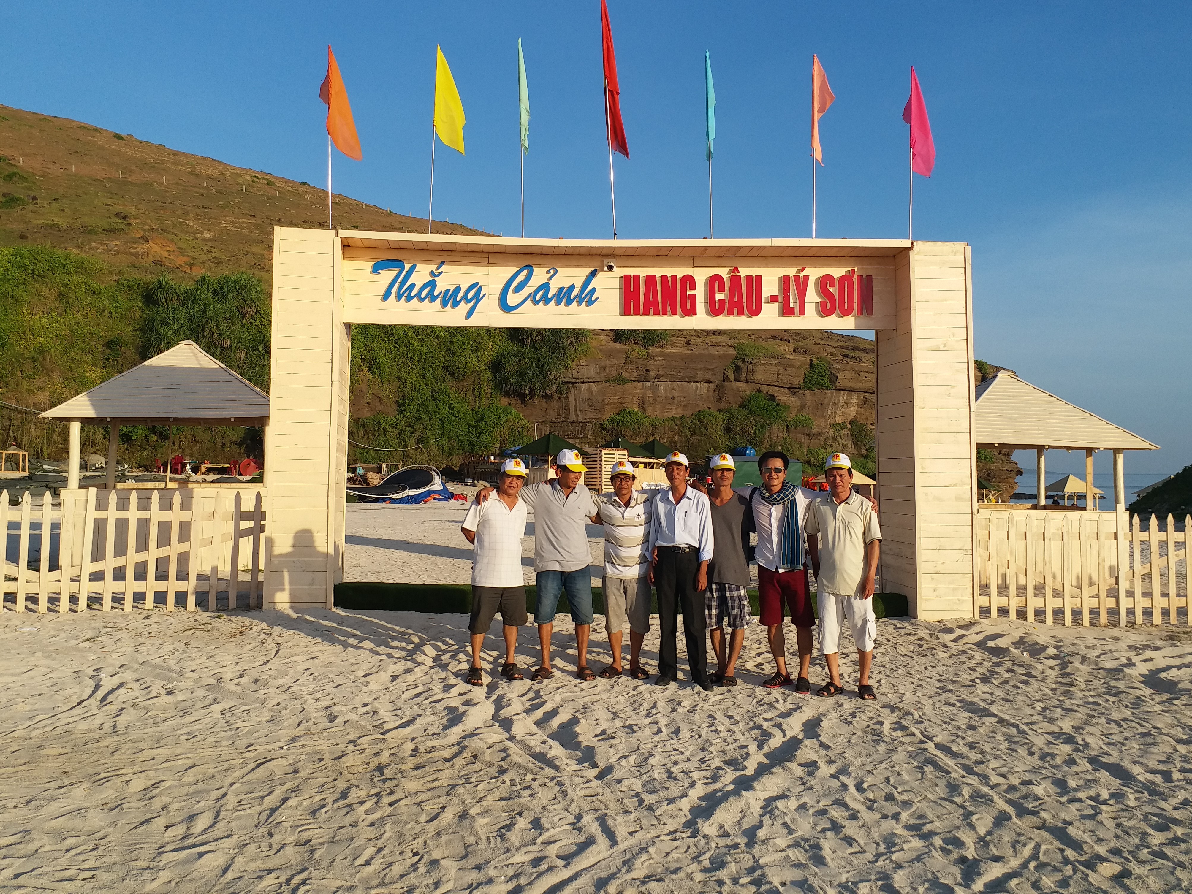 Thiên Phú Travel Chuyên Tour Lý Sơn Uy Tín Tour trọn gói - Không phụ thu - Tour đa dạng - Chất Lượng - Theo yêu cầu - Lịch trình phù hợp - Linh hoạt - Công ty du lịch tại Lý Sơn - Vui vẻ - Phục vụ tận tình - Chu đáo. Tour 1 ngày - 2N1Đ - 3N2Đ - Khởi hành theo yêu cầu